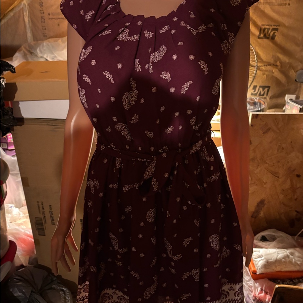 Women’s LC Lauren Conrad Burgundy Paisley Mini Dress Size M
